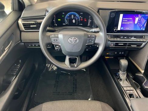 Certified 2025 Toyota Camry LE FWD image 15