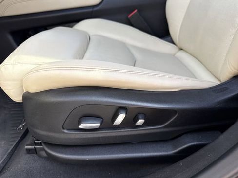 Used 2017 Cadillac XT5 Premium Luxury image 45