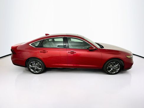 Used 2023 Honda Accord EX-L image 10