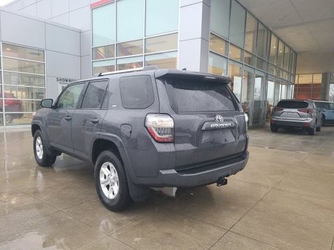 Used 2024 Toyota 4Runner SR5 image 5