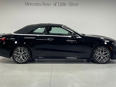 Used 2023 Mercedes-Benz E 450 4MATIC Cabriolet image 11