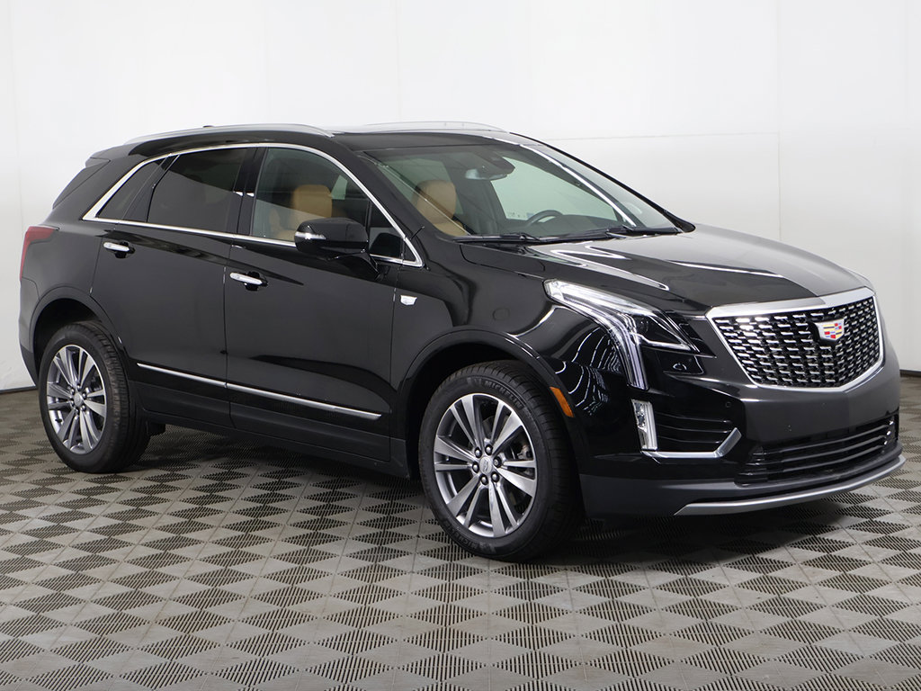 Used 2025 Cadillac XT5 Premium Luxury w/ LPO, Floor Liner Package AWD/4WD image 63