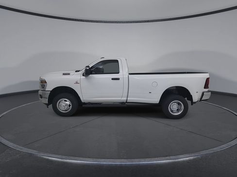 New 2026 RAM 3500 Tradesman AWD/4WD image 8