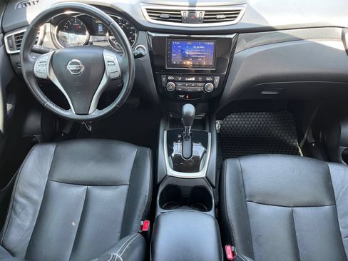 Used 2016 Nissan Rogue SL FWD image 12