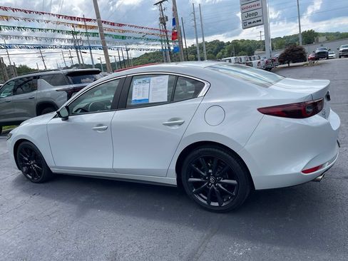 Used 2024 MAZDA MAZDA3 s FWD image 4