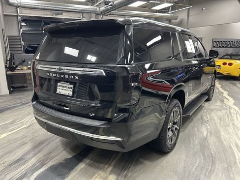 Used 2021 Chevrolet Suburban LT w/ Rear Media and Nav Package image 32