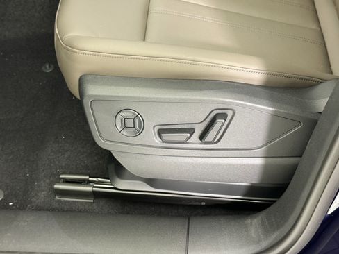 New 2025 Audi Q5 Premium Plus image 13