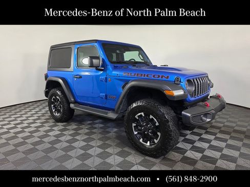 Used 2024 Jeep Wrangler Rubicon w/ Technology Group AWD/4WD image 8
