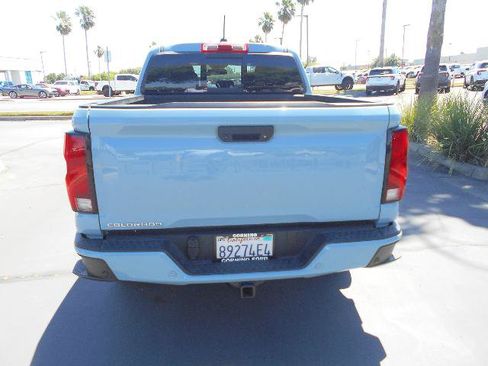 Used 2025 Chevrolet Colorado LT w/ LT Convenience Package AWD/4WD image 6