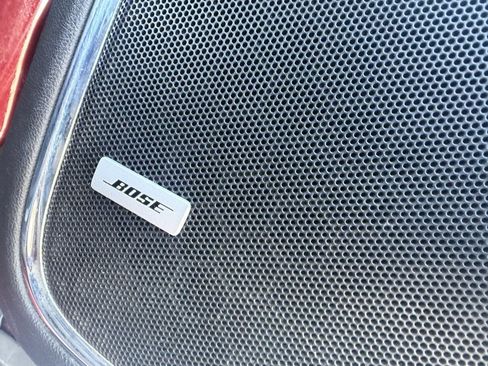 Used 2019 Chevrolet Suburban Premier image 20