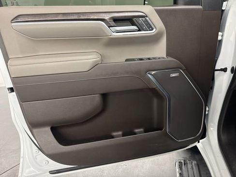 Certified 2023 Chevrolet Silverado 1500 LTZ w/ Z71 Off-Road Package image 30