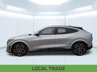 Used 2021 Ford Mustang Mach-E GT video 2