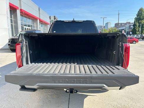 Used 2022 Toyota Tundra Limited w/ TRD Off-Road Package AWD/4WD image 15