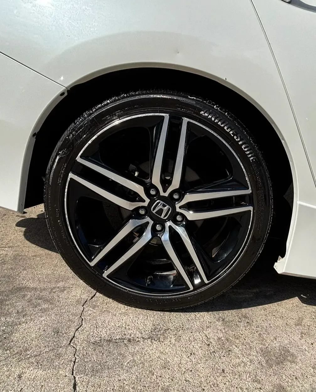 Used 2017 Honda Accord Touring image 22