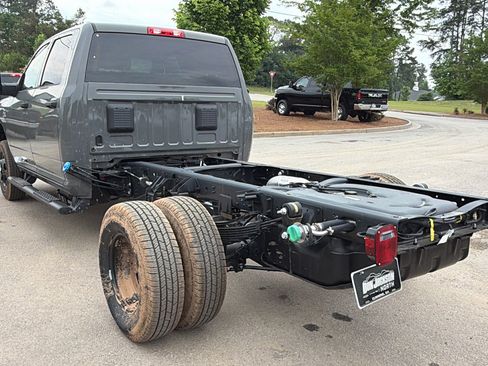New 2026 RAM 3500 Tradesman AWD/4WD image 10