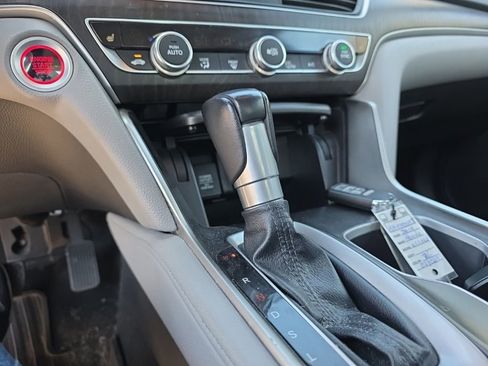 Used 2019 Honda Accord EX-L image 19