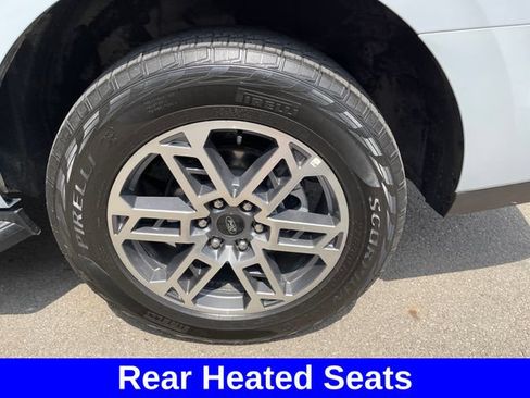 Used 2025 Ford Expedition Active AWD/4WD image 49