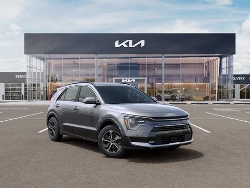 New 2026 Kia Niro FWD image 2
