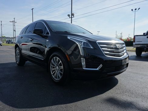 Used 2019 Cadillac XT5 Luxury image 3