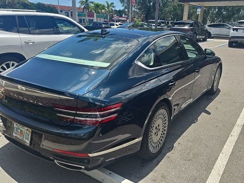 Used 2022 Genesis G80 2.5T w/ Prestige Package RWD image 6