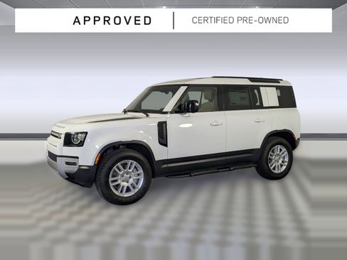 Used 2025 Land Rover Defender 110 S image 1