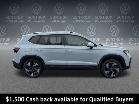New 2026 Volkswagen Taos SE AWD/4WD image 6
