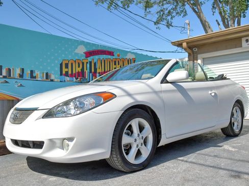 Used 2006 Toyota Solara SLE image 5