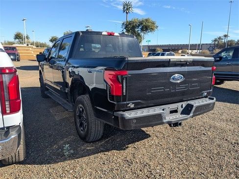 Used 2023 Ford F150 Lightning XLT image 7