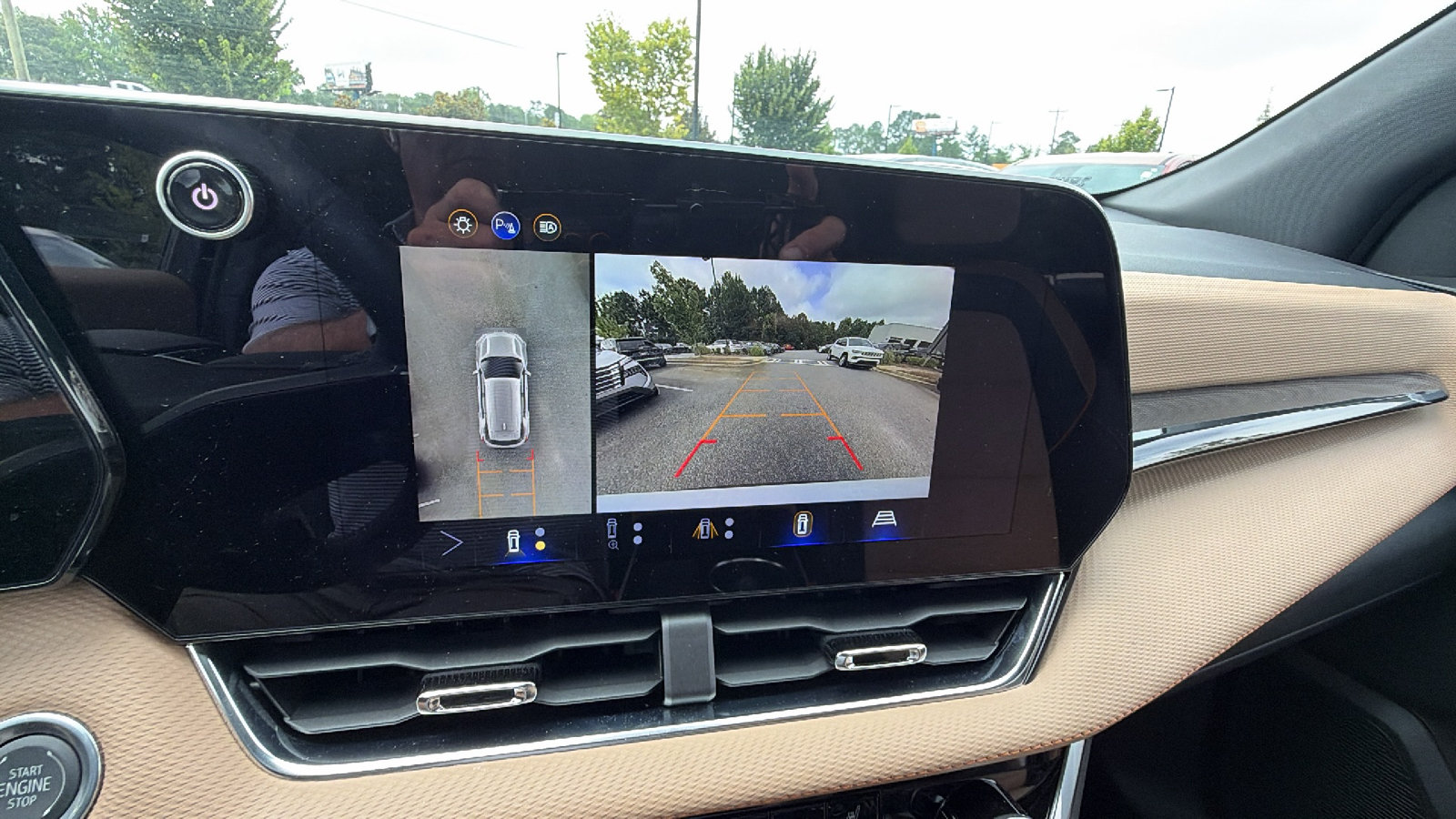 Used 2026 Chevrolet Equinox ACTIV w/ Safety and Technology Package FWD image 33