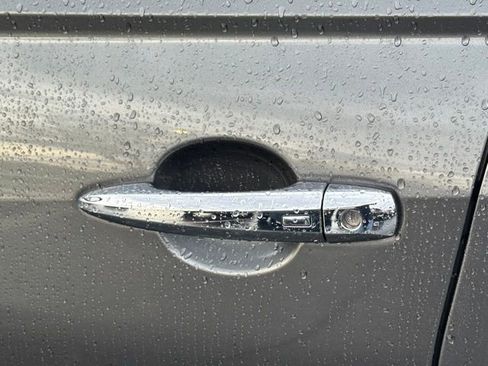 Certified 2023 Nissan Altima 2.5 SV FWD image 11
