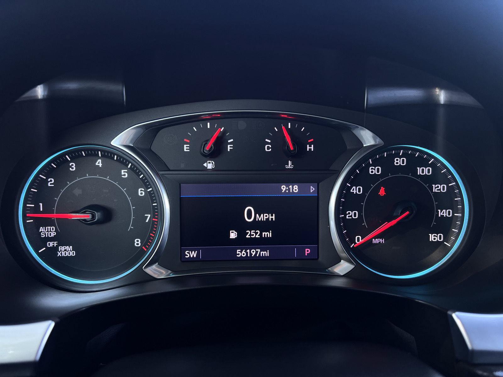Used 2020 Chevrolet Traverse LT FWD image 2