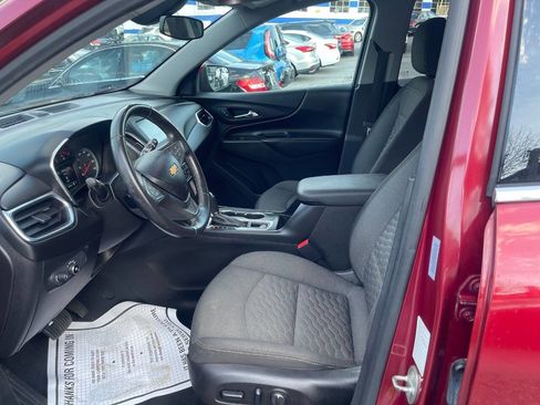 Used 2018 Chevrolet Equinox LT AWD/4WD image 10