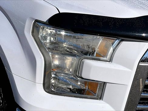 Used 2017 Ford F150 XLT w/ Equipment Group 302A Luxury image 30