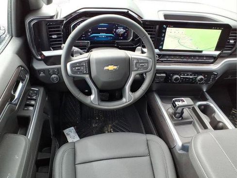New 2026 Chevrolet Silverado 1500 LTZ w/ LTZ Premium Package image 10