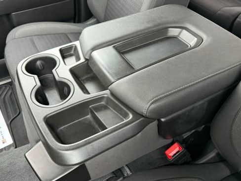 Used 2022 GMC Sierra 1500 Elevation image 27