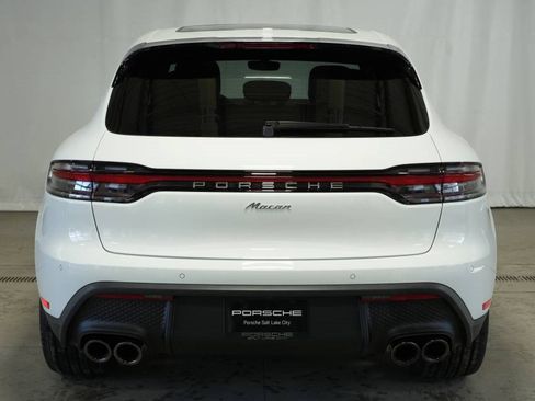 New 2025 Porsche Macan image 12