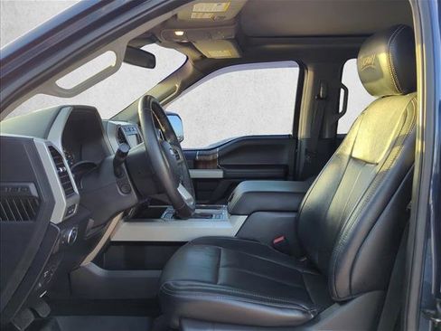 Used 2019 Ford F150 Lariat w/ Equipment Group 502A Luxury image 8