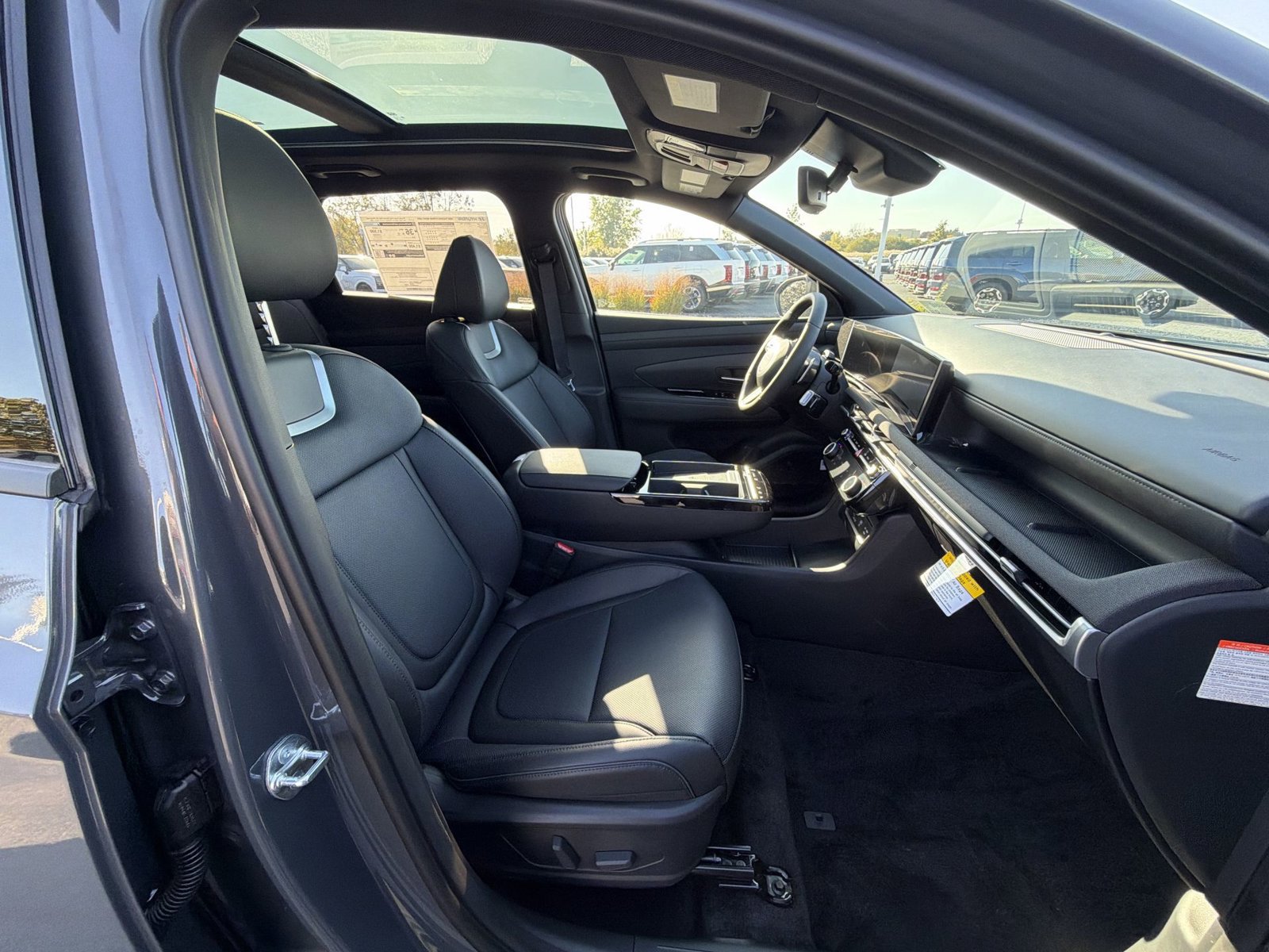 New 2026 Hyundai Tucson Limited AWD/4WD image 26