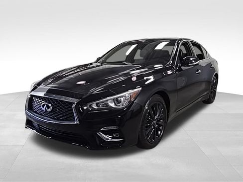 Used 2020 INFINITI Q50 Luxe w/ Essential Package (3.0T Luxe) AWD/4WD image 4