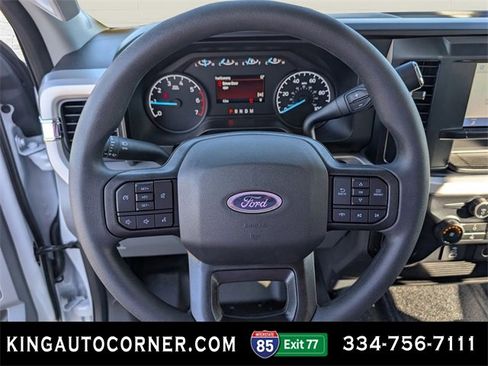 New 2026 Ford F250 XL w/ XL Chrome Package image 12