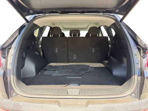 Used 2022 Hyundai Tucson SEL w/ Cargo Package AWD/4WD image 11