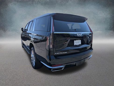Certified 2024 Cadillac Escalade ESV Premium Luxury image 3