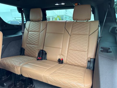 Used 2021 Cadillac Escalade Sport w/ Driver Assist Tech Package image 12