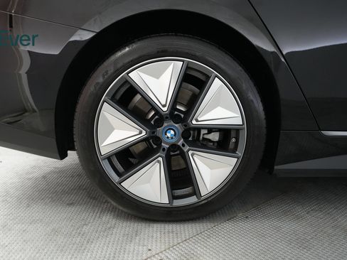 Used 2023 BMW i4 eDrive35 RWD image 20
