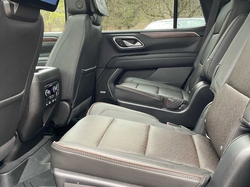 Used 2022 Chevrolet Tahoe High Country image 45