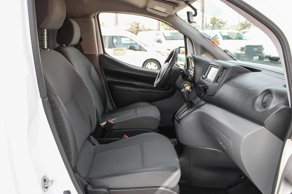Used 2020 Nissan NV200 S w/ Back Door Glass Package FWD image 37