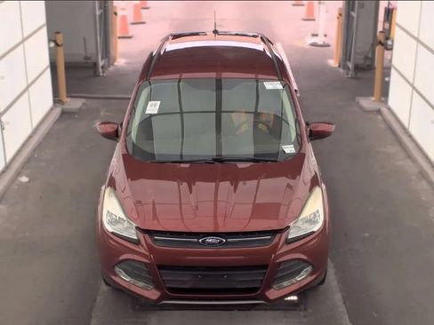 Used 2015 Ford Escape SE FWD image 3