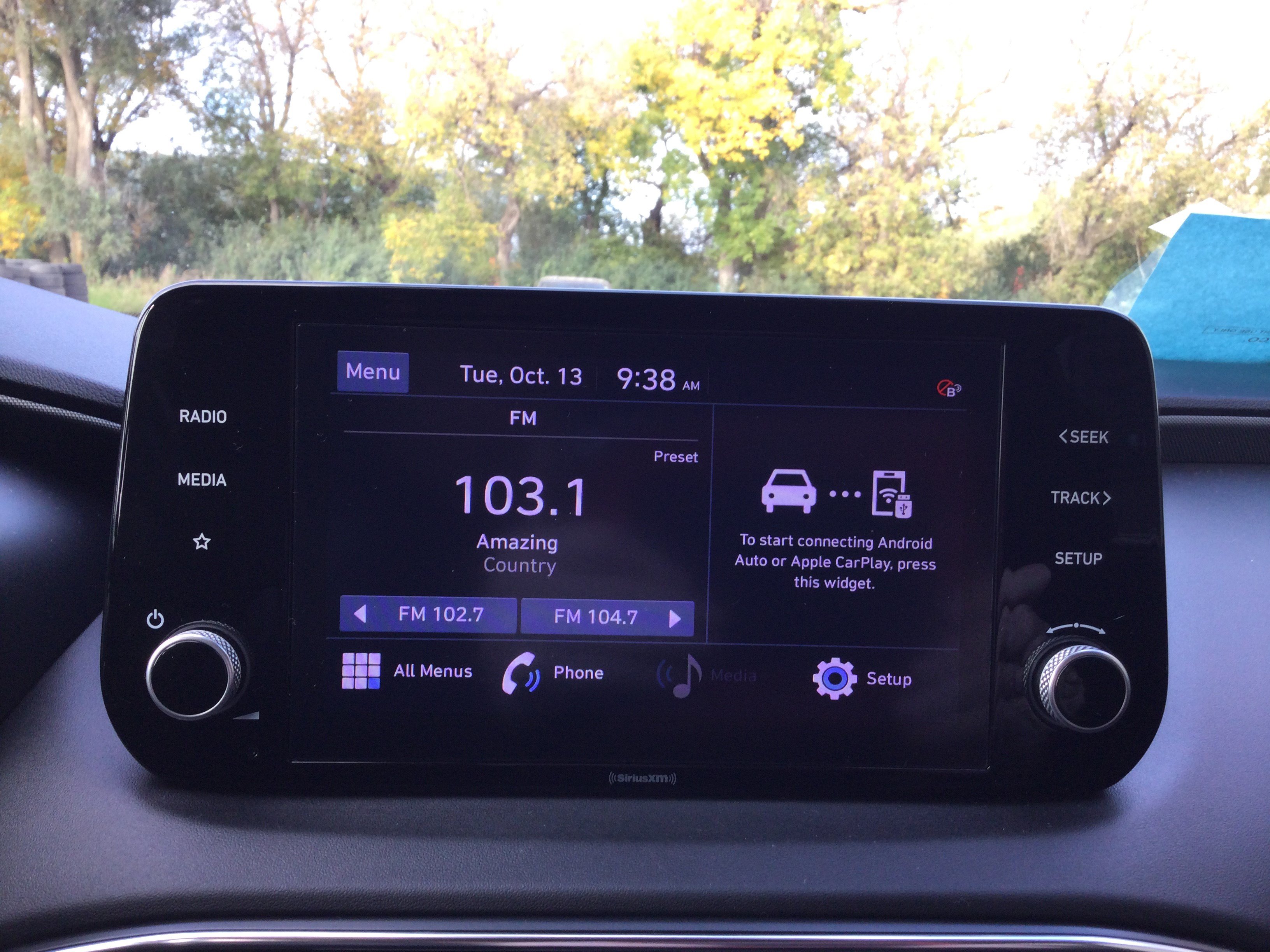 Used 2022 Hyundai Santa Fe SEL FWD image 11
