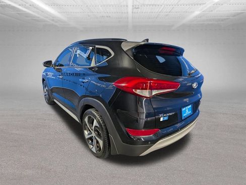 Used 2018 Hyundai Tucson Limited w/ Ultimate Package 02 FWD image 7