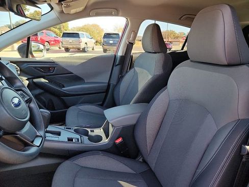Used 2025 Subaru Crosstrek 2.0i image 13